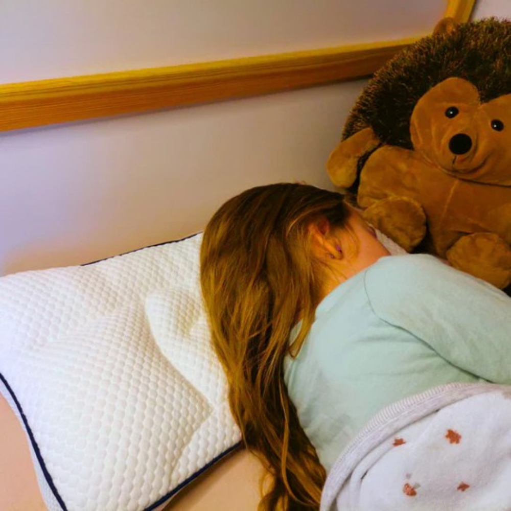 FLUFFY CLOUD - Oreiller cervical pour enfants en Coton Anti-Bactérien et Respirant.